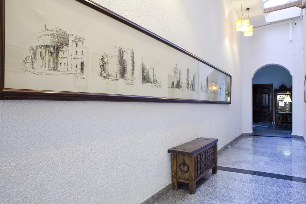 Hotel Rey Nino Авіла Екстер'єр фото
